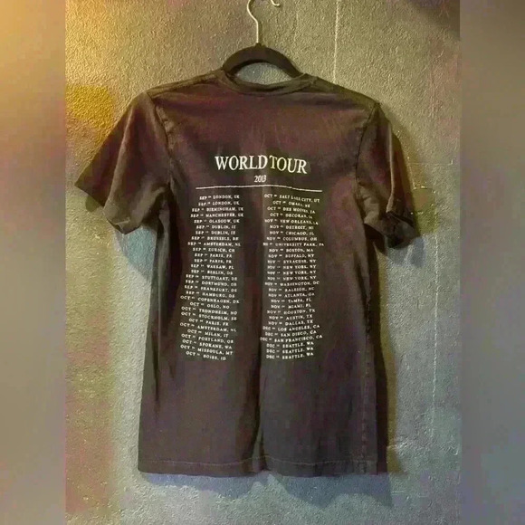 Men’s Macklemore 2013 World Tour Tshirt Black Small - Picture 4 of 5